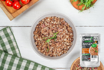 ТМ "Скоро готово" Каша гречневая с говядиной, пакет со стикером 250 г.