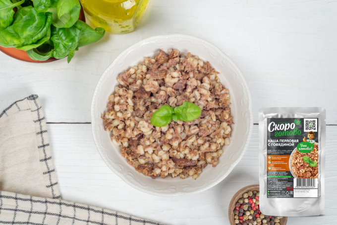 ТМ "Скоро готово" Каша перловая с говядиной, пакет со стикером 250 г.