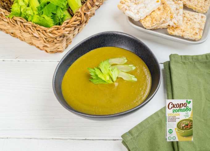 ТМ «Скоро готово» Суп-пюре со шпинатом и соевым молоком, 250 г. Vegan